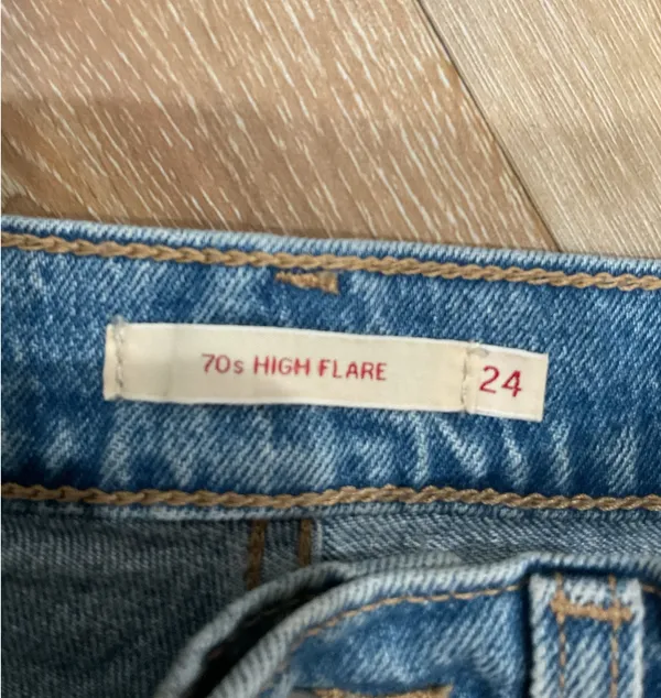 Levi’s 70s High-Rise Flare Jeans - Image 3