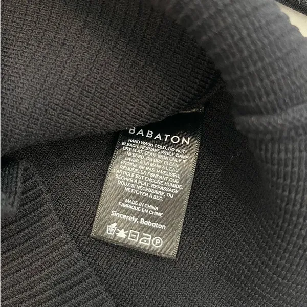 Aritzia Sculpt Knit Sweetheart Longsleeve - Image 8