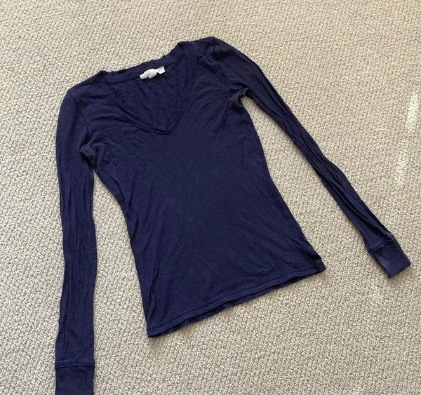 Bella Swan Fitted Long Sleeve Shirt Navy Blue Y2K Indie Sleaze V-Neck Cotton S - Image 2