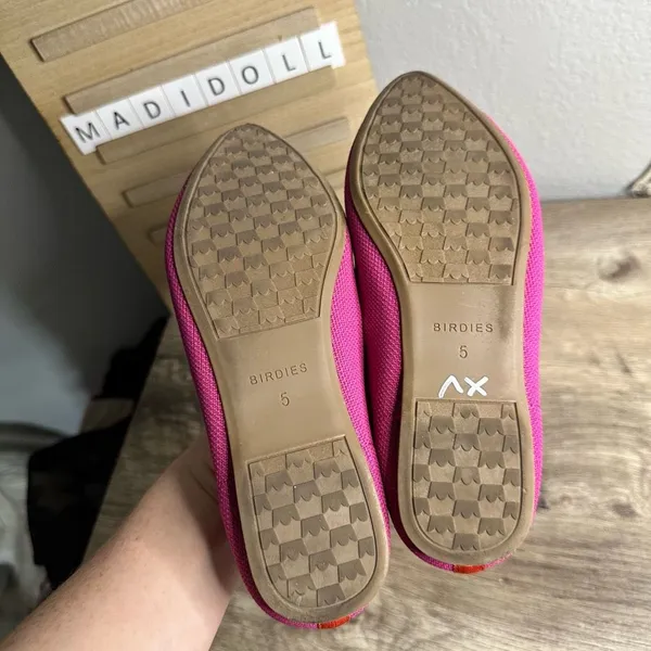 Birdies Women’s 5 Blackbird Knit Flats Tropical Pink Orange Shoes - Image 3