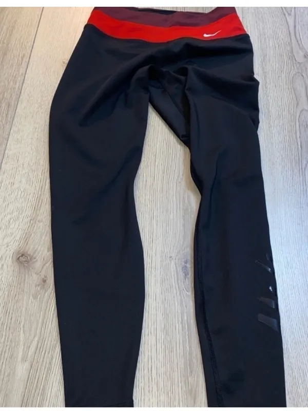 Nike Black red Leggings tights - Image 2