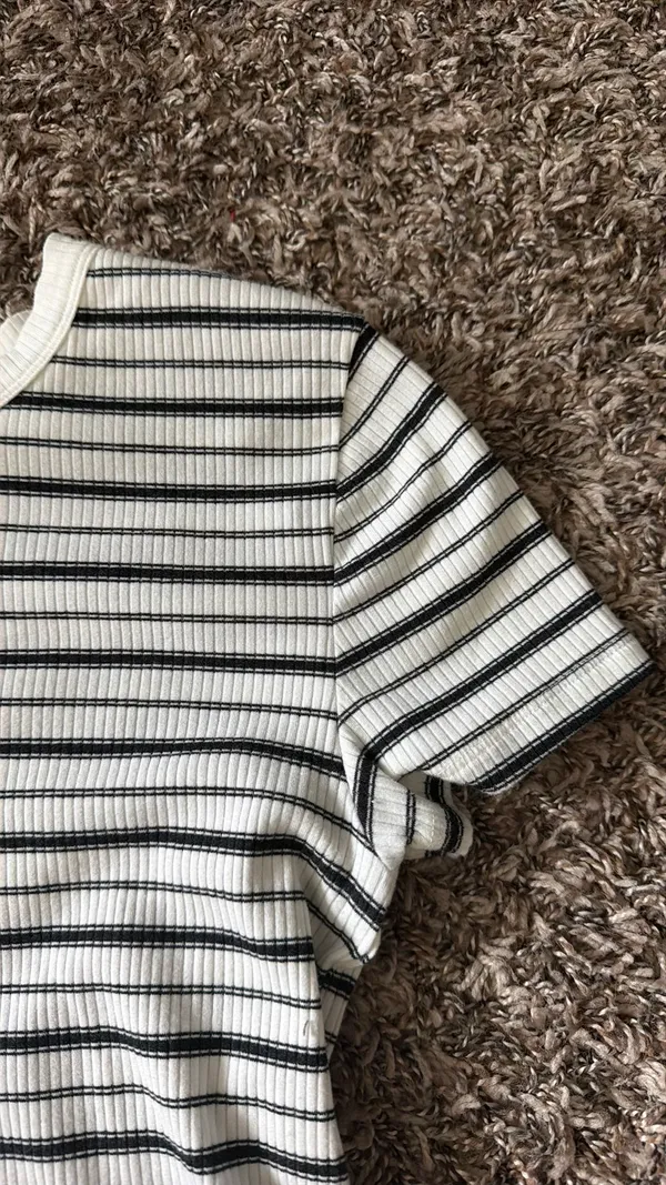 American Eagle top - Image 4