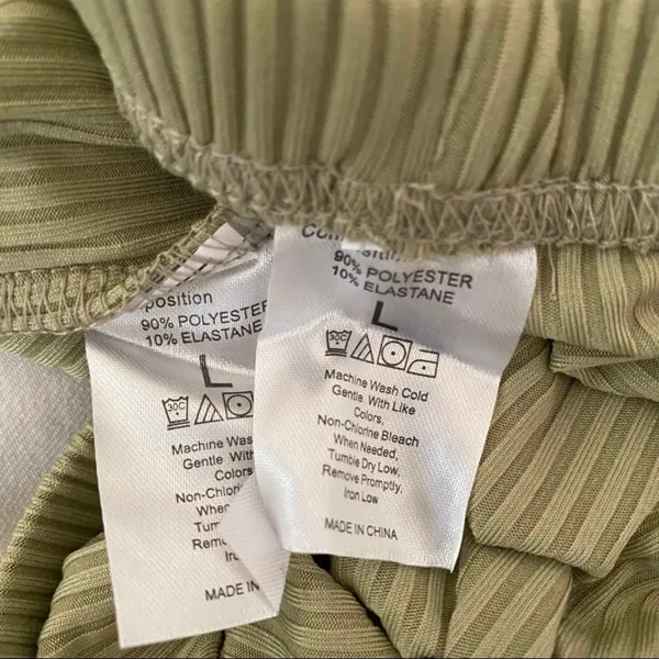 Boutique NEW Ribbed Lounge Set - Image 9
