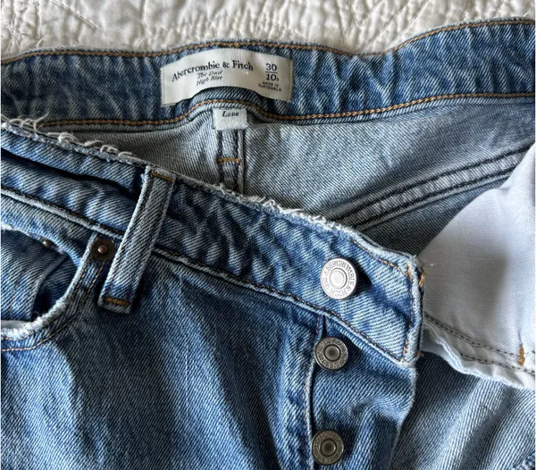 Abercrombie and Fitch Dad high-rise jeans curve love - Image 2