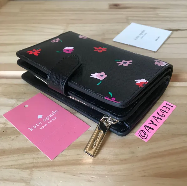 Kate Spade Wallet - Image 3