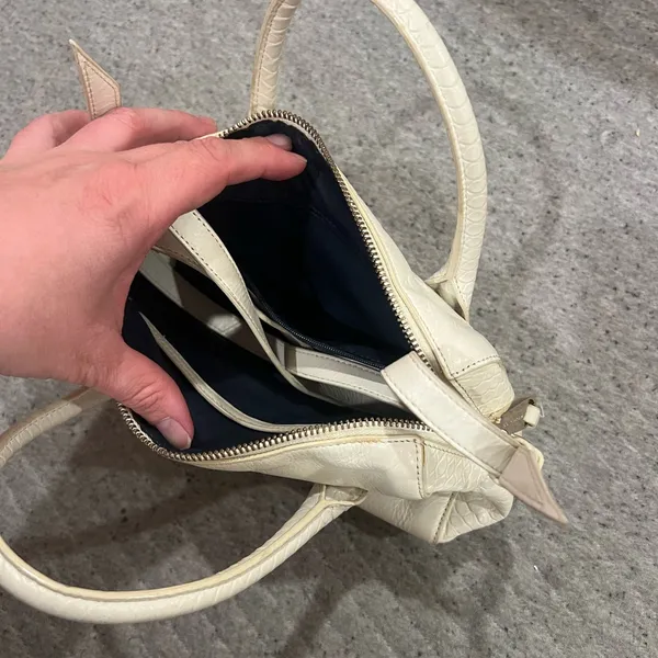 Cole Haan Off-White Leather mini Satchel - Image 4