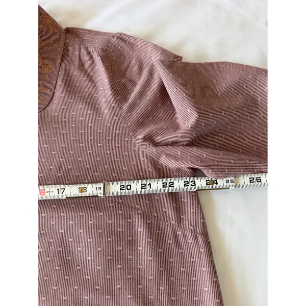 LOGO By Lori Goldstein Embroidered Scallop Hem Blouse Tunic Mauve Cotton‎ Sz Large - Image 4