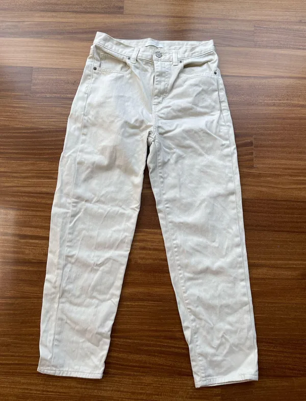 Uniqlo Straight White Jeans - Image 2