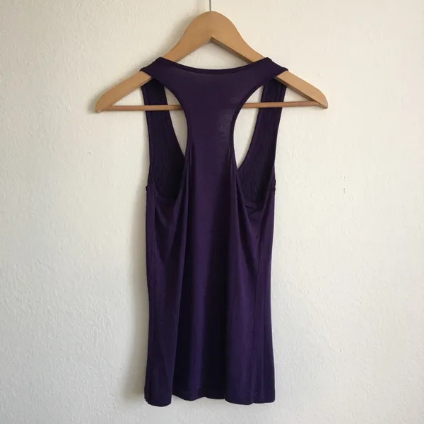 Miley Cyrus MaxAzria top - Image 3