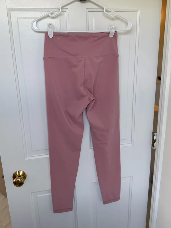 American Eagle‎ OFFLINE High Rise Pink Active Leggings Size Small - Image 2