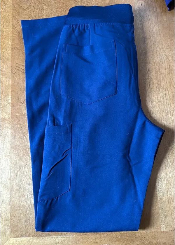 Mandala High Waisted Cargo Scrub Bottoms Blue Size XXS - Image 3