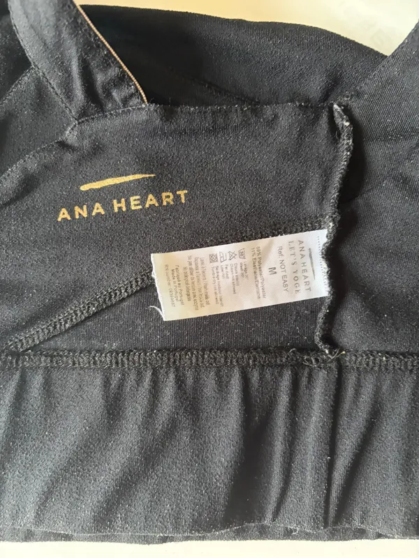 Women's Ana Heart Workout Athletic Sports Bra Medium Black White - Image 3