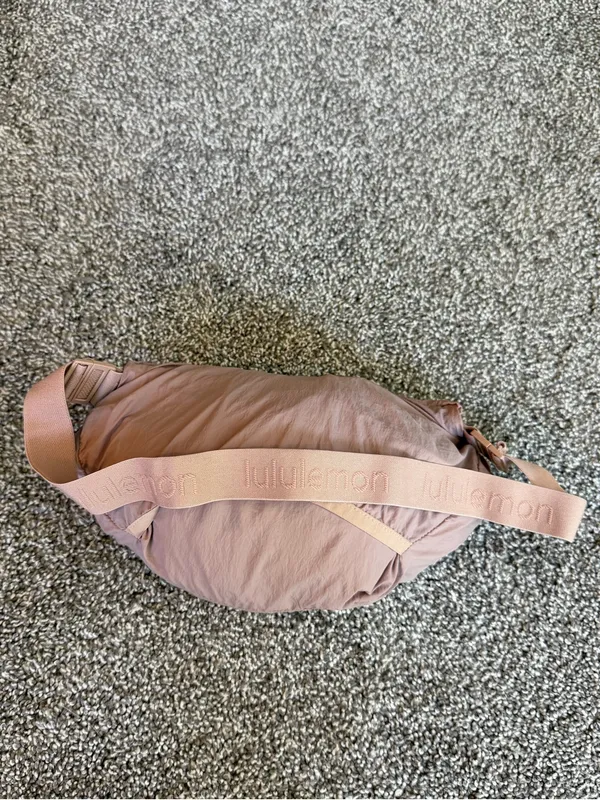 Lululemon Hood Lite Jacket Packable Blush Pink Hooded Windbreaker Size 4 - Image 6