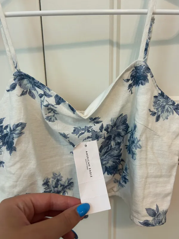 American Eagle Outfitters Floral Tank Top - Image 2