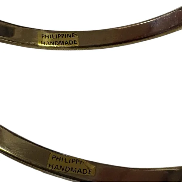 Conch Shell Inlay Pair of Bangle Bracelets 2.6” inside diameter Brown - Image 6