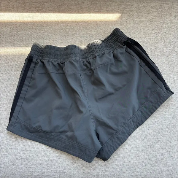 Adidas Running Shorts XS Gray Athletic Gym Y2K Activewear Workout Athleisure - Image 2