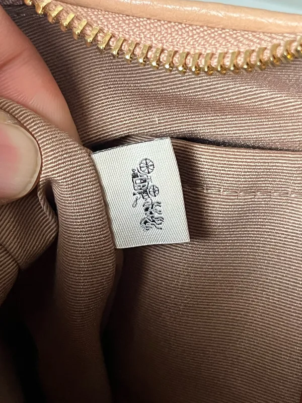 Coach Teri Shoulder Bag With Stripes And Charm - Image 12