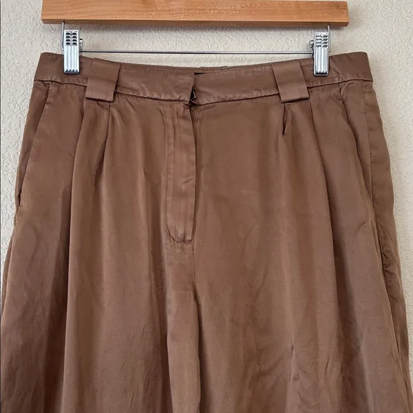 Mossimo Dutti Wide Leg, Mid Rise Crinkle Trousers - Image 2