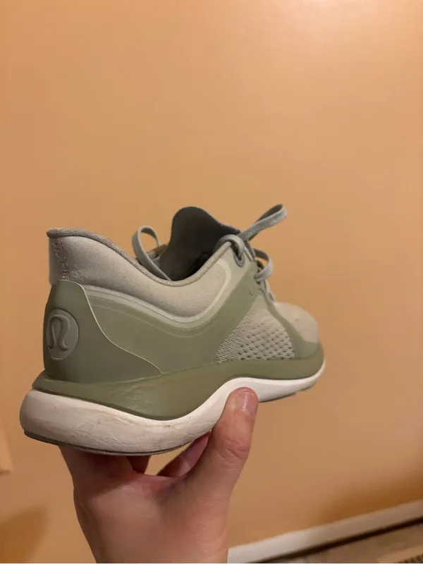 Lululemon Chargefeel Low Women’s Workout Shoes in Light Sage/Green Fern/White - Image 12