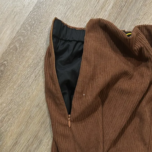 NWT brown corduroy Cyclamen medium brown skirt - Image 2