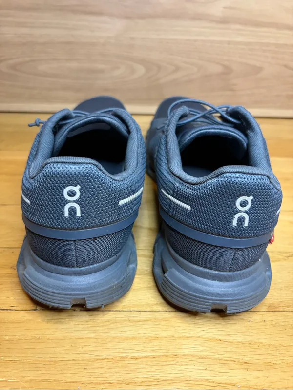 On Cloud 6 Women's Sneakers in Navy / Stone - Size 10 - Image 4