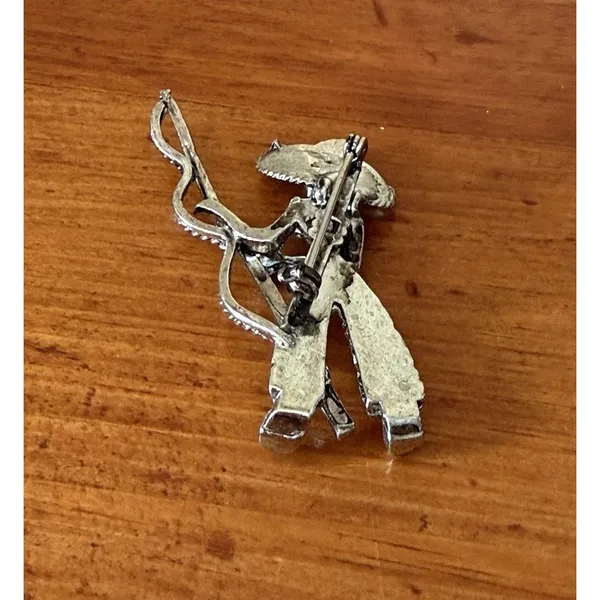 Vintage Silver Tone Mexican Vaquero Brooch Sombrero Cowboy Figural Pin - Image 7