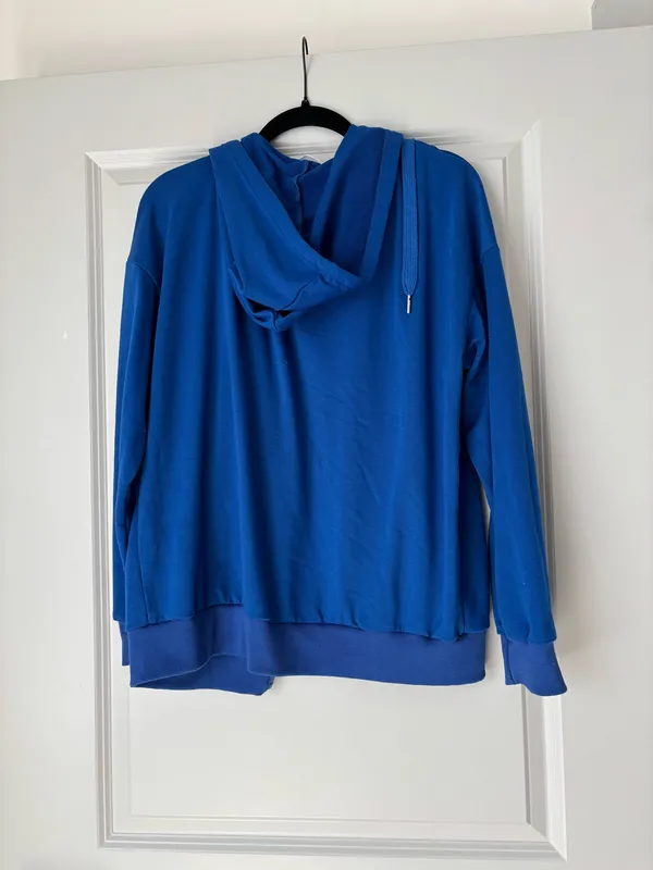 Amazon Zip-Up Hoodie - Image 2
