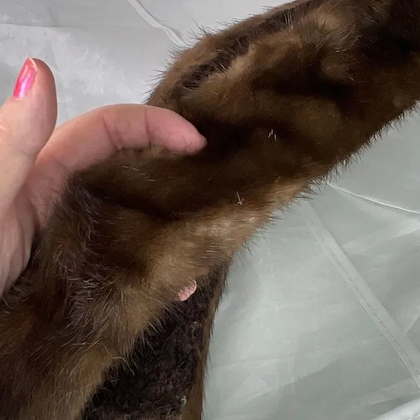 Vintage brown mink collar with hook closure Brown - Image 3