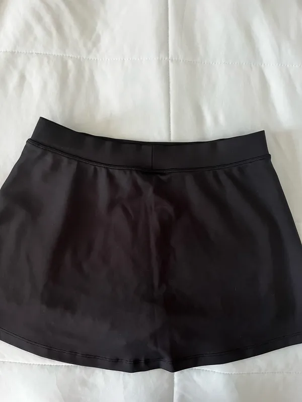 alo black tennis skirt mini size xs - Image 3