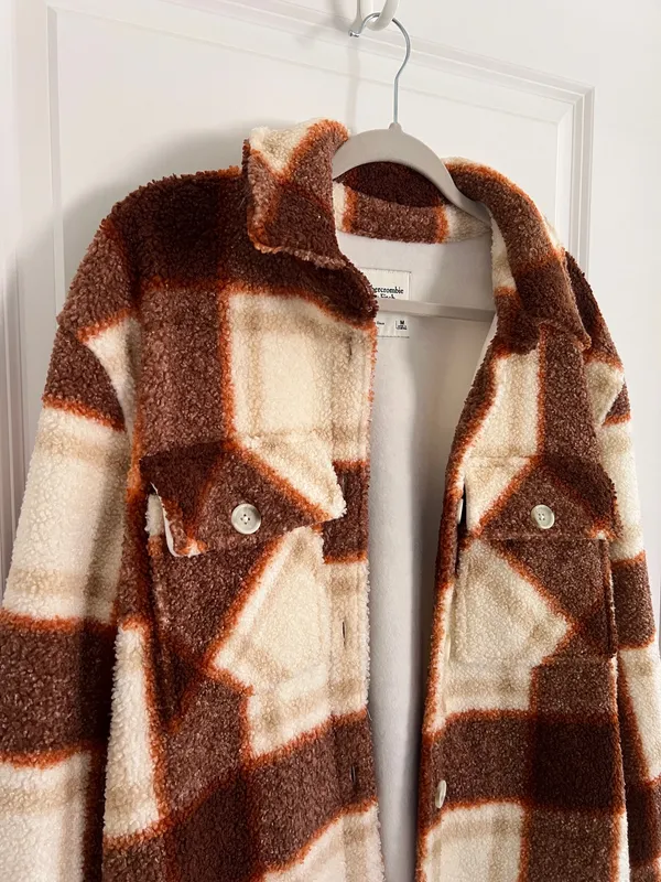 Abercrombie Fuzzy Jacket - Image 3