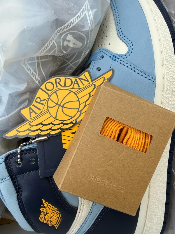 Jordan 1 High OG First in Flight - Image 2
