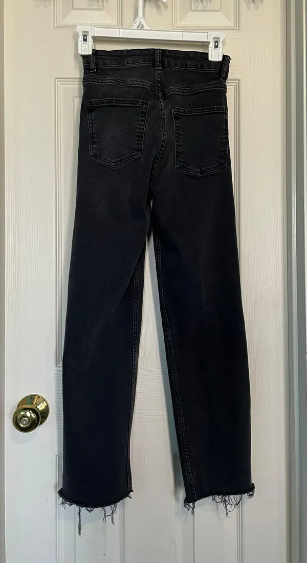 Black Jeans - Image 3