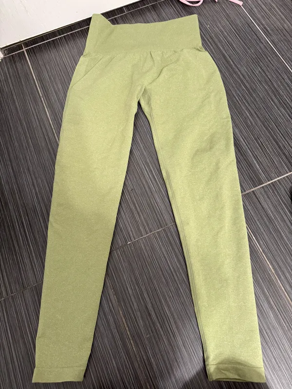 meadow green nvgtn leggings - Image 2