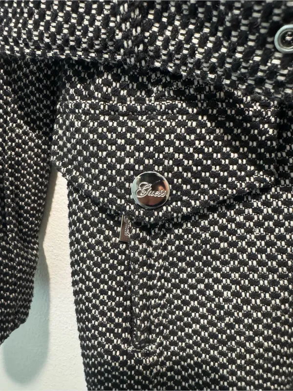 Guess Woven Black & White Belted Trench Coat Jacket - Image 4