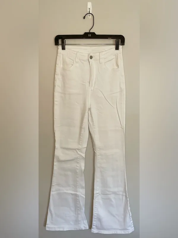 SHEIN High Waist Flare Jeans, White, Size 4, EUC - Image 2