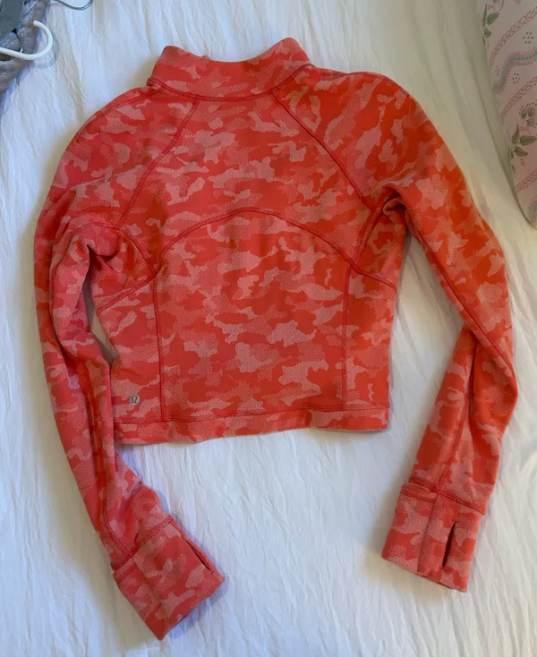 Pink Camo Lululemon Quarter Zip - Image 5