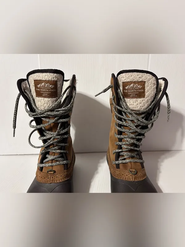 The North Face Shellista Winter snow boots women size 9 - Image 4