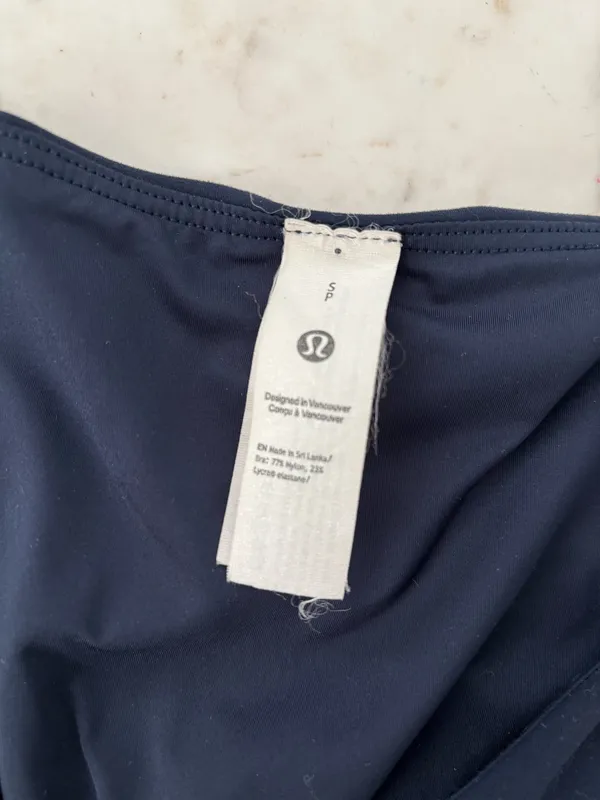 Lululemon Everlux v-neck top sz S - Image 2