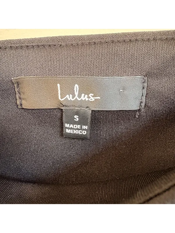 Lulus Black Square Neck Sheer Puff Sleeve Crop Top Size Small - Image 2