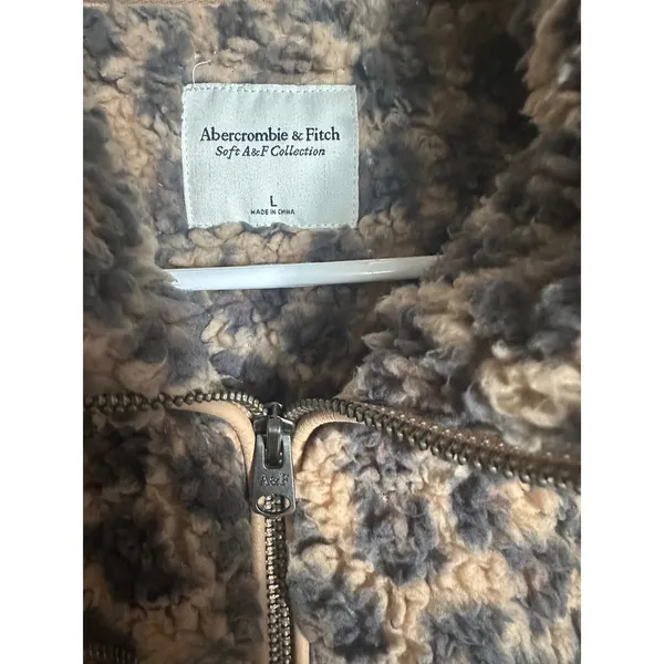 Abercrombie & Fitch Leopard Sherpa Fleece Quarter Zip Pullover Jacket Tan Grey L - Image 4