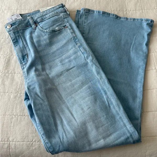 Women’s American Eagle Jeans - Image 12