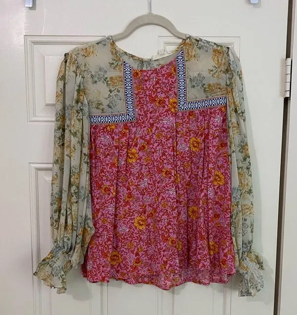 Red Dress Boutique Entro Pink and Red Ruffled Bib Collar Blouse - Image 2