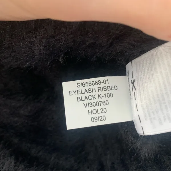 Banana republic eyelash ribbed black sweater - Image 7