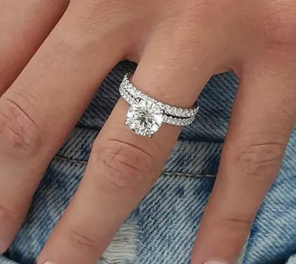 Gorgeous Stainless Steel Silver CZ 2 Piece Cocktail Ring and Band Set Size 7 - Image 4