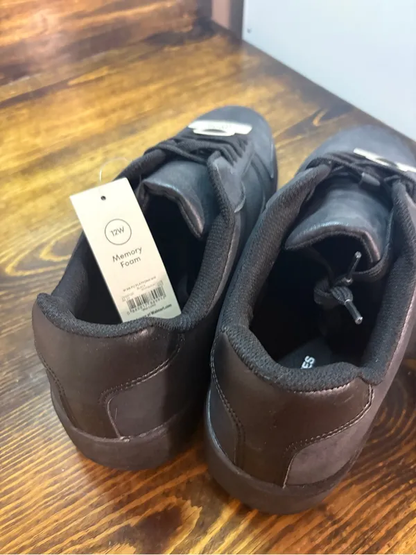 Time And Tru Black Sneakers Women Size 12 Wide - Image 5
