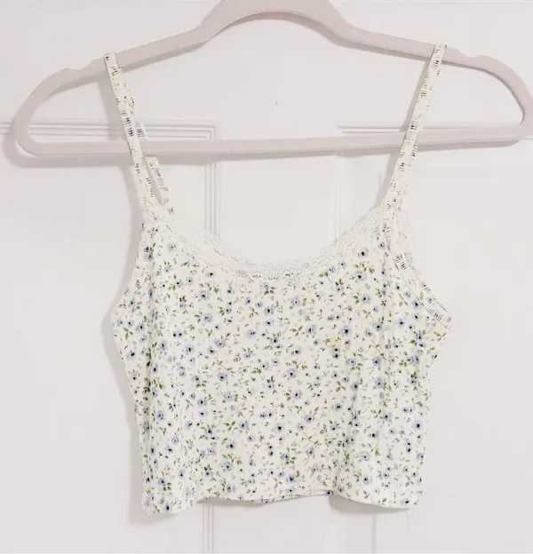 Brandy Melville Pastel Blue White Floral Lace Bow Stretchy Crop Tank Top - Image 3