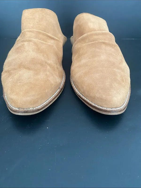 Musse &Cloud Pointed Toe Heeled Suede Mules Tan Size 7 - Image 2
