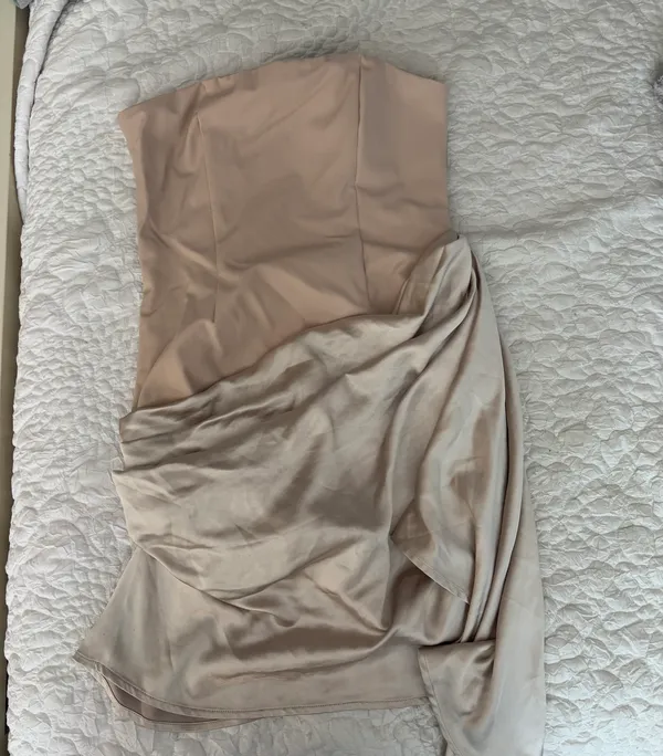 Club L Bodycon Dress - Image 2