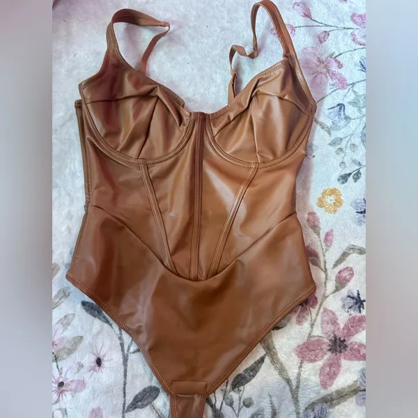 Popilush Leather Corset Bodysuit for Women Shape-wear Corset - Image 2