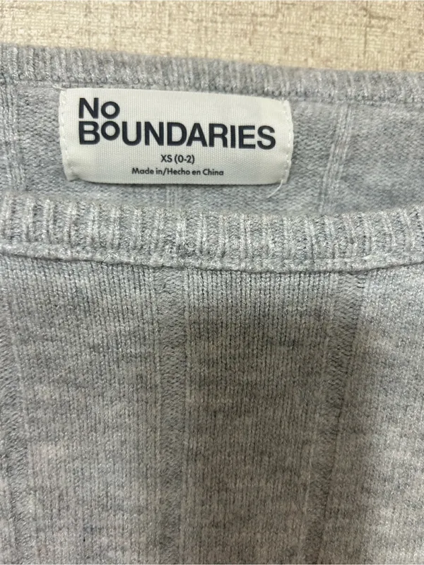 No Boundaries Gray Ribbed Cropped Sweater Top - Image 2